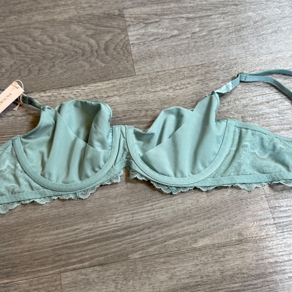Victoria's Secret Unlined Balconette Bra Sage Green Lace Underwire 34C - Picture 4 of 8